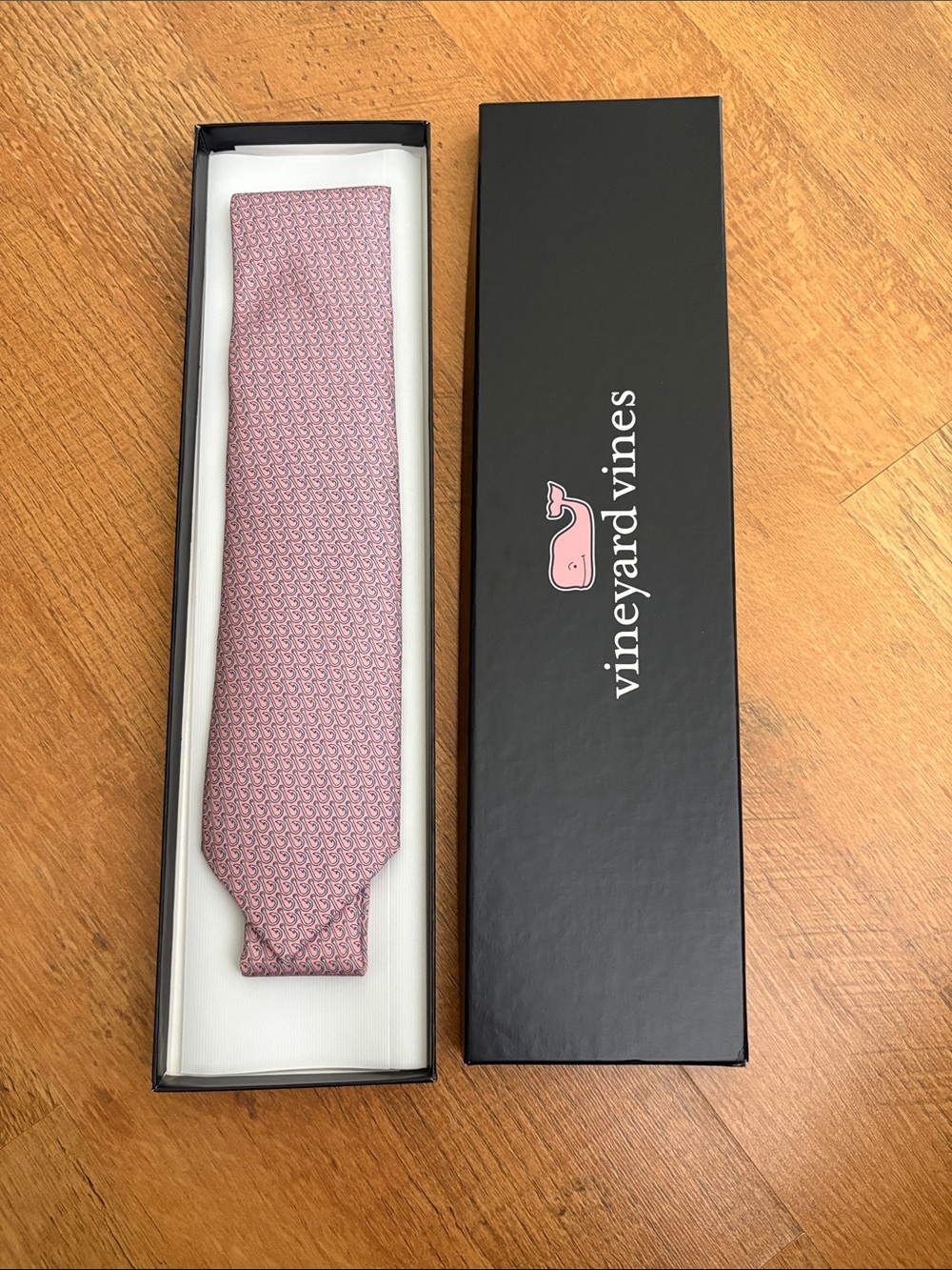 Vineyard Vines Pink Micro-Pattern Silk Tie